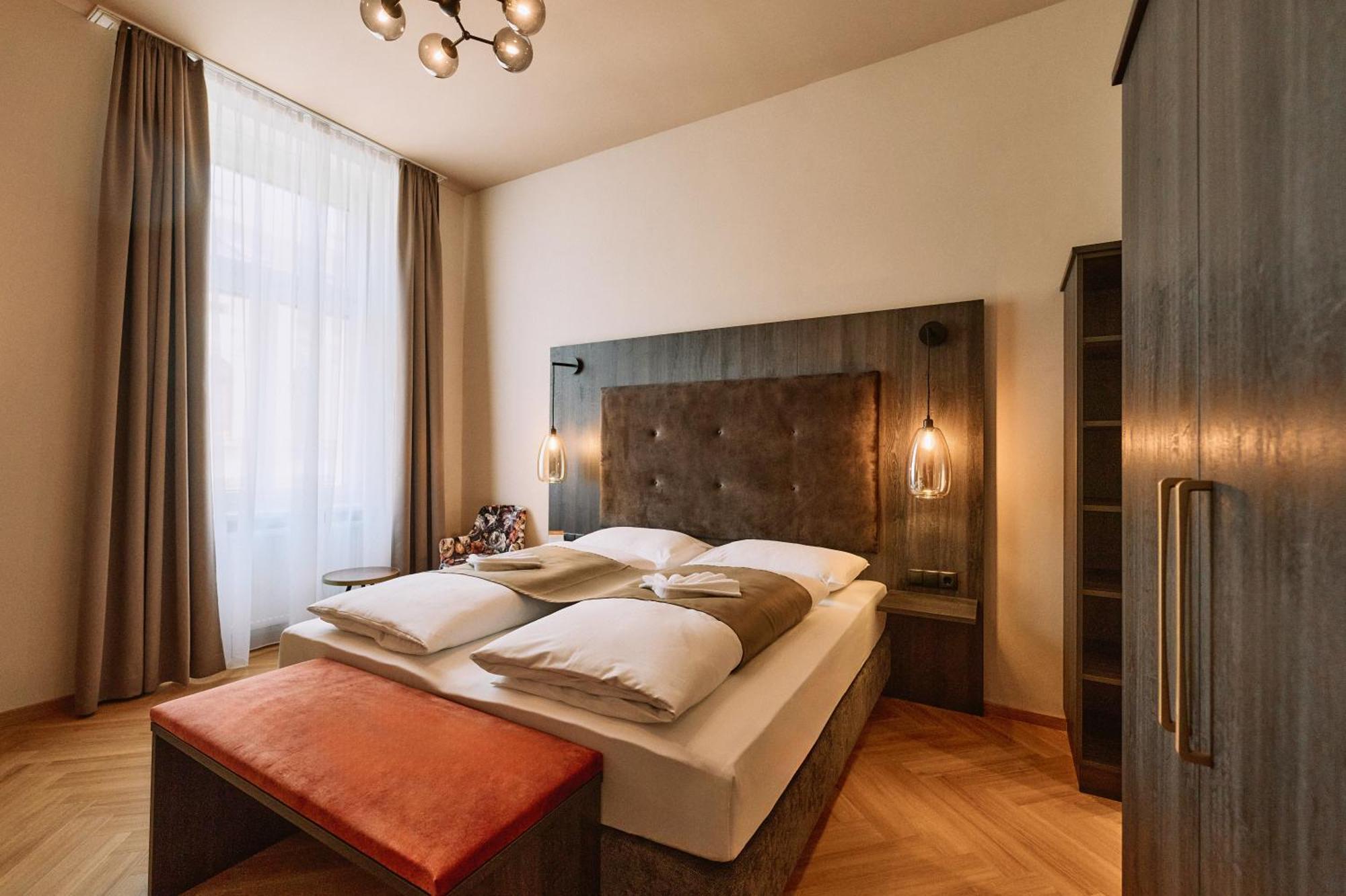 Urban Rathaus - Self Check-in 4* Viena